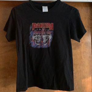 Black graphic band T. Pantera Domination. Size medium boys but small in womens